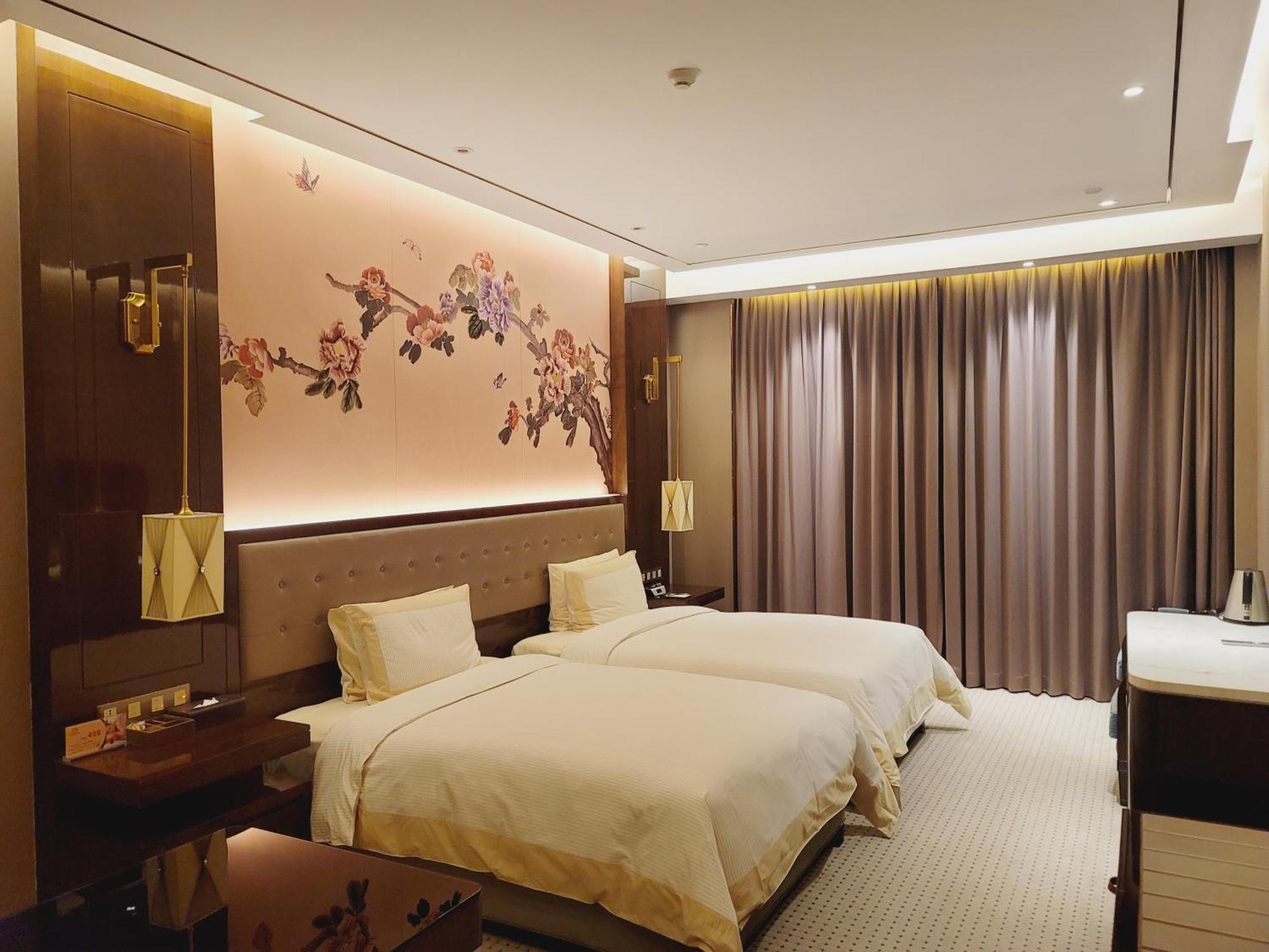 Royal Garden Hotel Shanghai-Free Shuttle To And From Disney & Pvg & Close Metro Line2 Easy To Sha New Expo Xangai Quarto foto